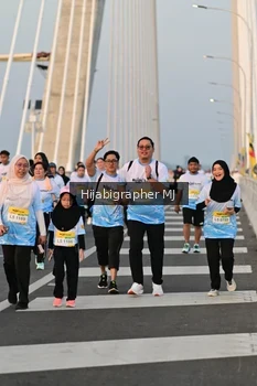 Runner Photo 2125471