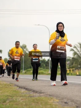 Runner Photo 2125498