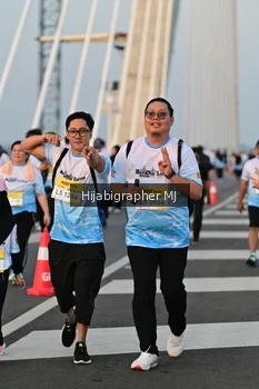 Runner Photo 2125502