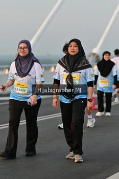 Runner Photo 2125541