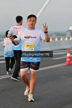 Runner Photo 2125637
