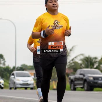 Runner Photo 2126021