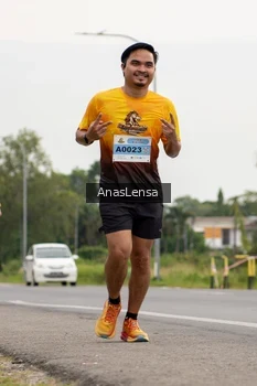 Runner Photo 2126038
