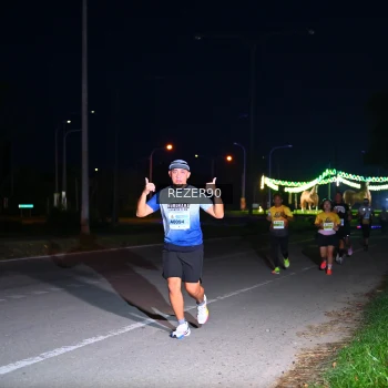 Runner Photo 2126241