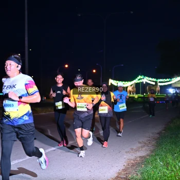 Runner Photo 2126340
