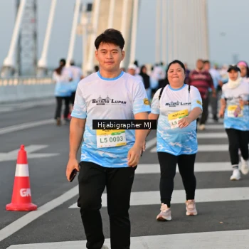 Runner Photo 2126355