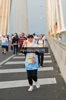 Runner Photo 2126376