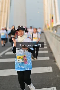 Runner Photo 2126395
