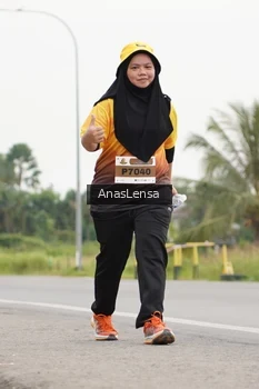 Runner Photo 2126547