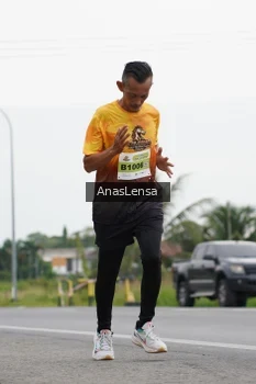 Runner Photo 2126616