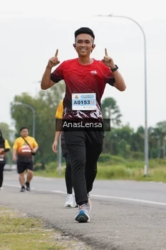 Runner Photo 2126716