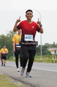 Runner Photo 2126720