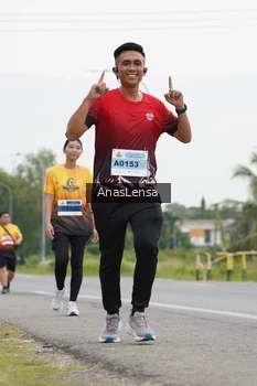 Runner Photo 2126721