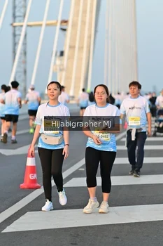 Runner Photo 2126726