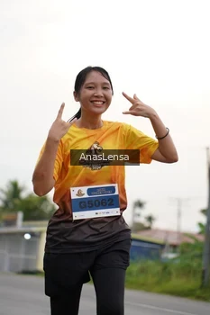 Runner Photo 2126792