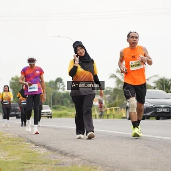 Runner Photo 2126890