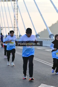 Runner Photo 2126927