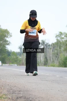Runner Photo 2126957