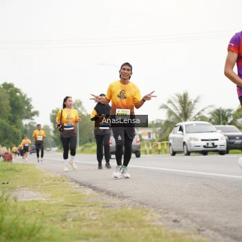 Runner Photo 2126960
