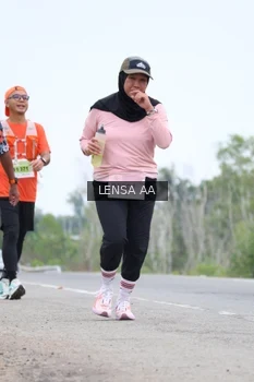 Runner Photo 2127038