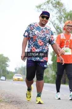 Runner Photo 2127124
