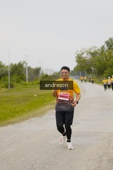 Runner Photo 2127131