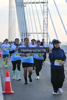 Runner Photo 2127142
