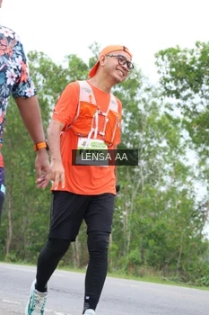 Runner Photo 2127144