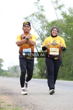 Runner Photo 2127272