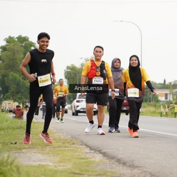 Runner Photo 2127277
