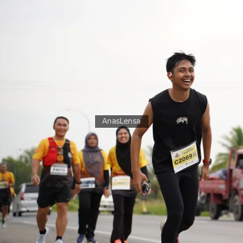 Runner Photo 2127300