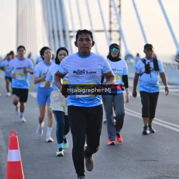 Runner Photo 2127313