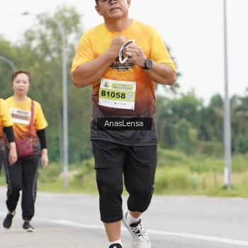 Runner Photo 2127368
