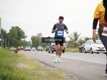 Runner Photo 2127434
