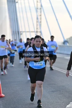 Runner Photo 2127441