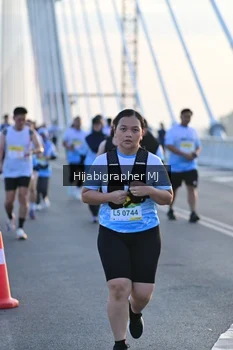 Runner Photo 2127445