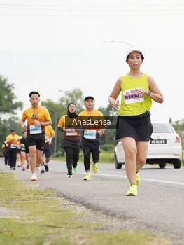 Runner Photo 2127464