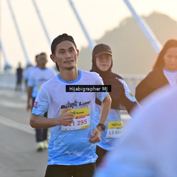 Runner Photo 2127486