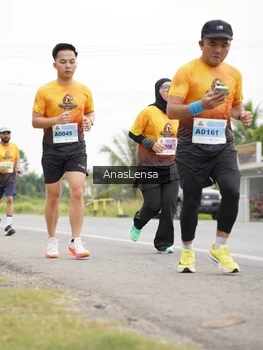 Runner Photo 2127514