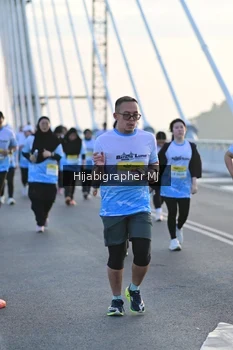 Runner Photo 2127525