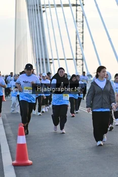 Runner Photo 2127526