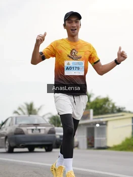 Runner Photo 2127686