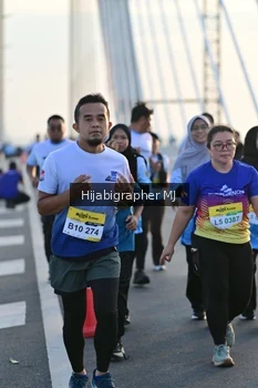 Runner Photo 2127815