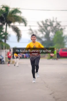 Runner Photo 2128008