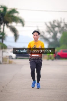 Runner Photo 2128024