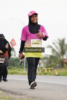 Runner Photo 2128054