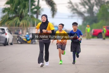 Runner Photo 2128095