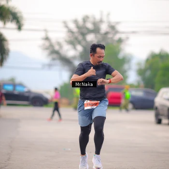 Runner Photo 2128149