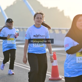 Runner Photo 2128228