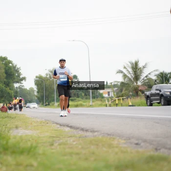 Runner Photo 2128241